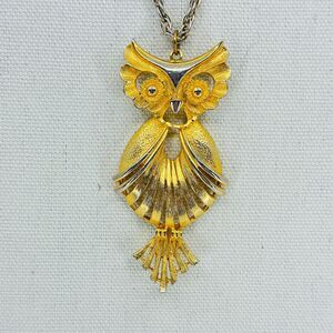 VTG Torino Statement Necklace Owl Pendant 3" Gold Tone Jewelry 1970s
